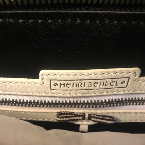 Miss Bendel Snake Done Satchel - Picture 4 of 8